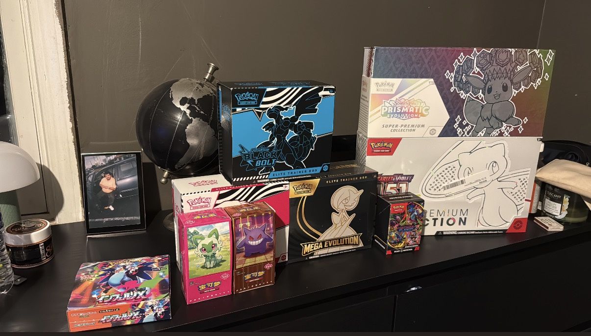 151 Ultra-Premium Collection And Mega Evolution ETB
