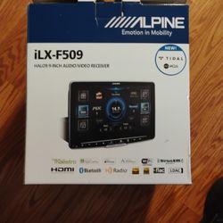 Brand New Halo 9-inch Audio /Receiver  / Screen 