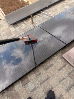 Solar Panel Cleaning 🧼🧽☀️