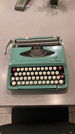 Smith-Corona Vintage Portable Typewriter