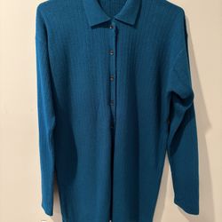 Women’s Soft Dark Teal Long Sweater Size Large