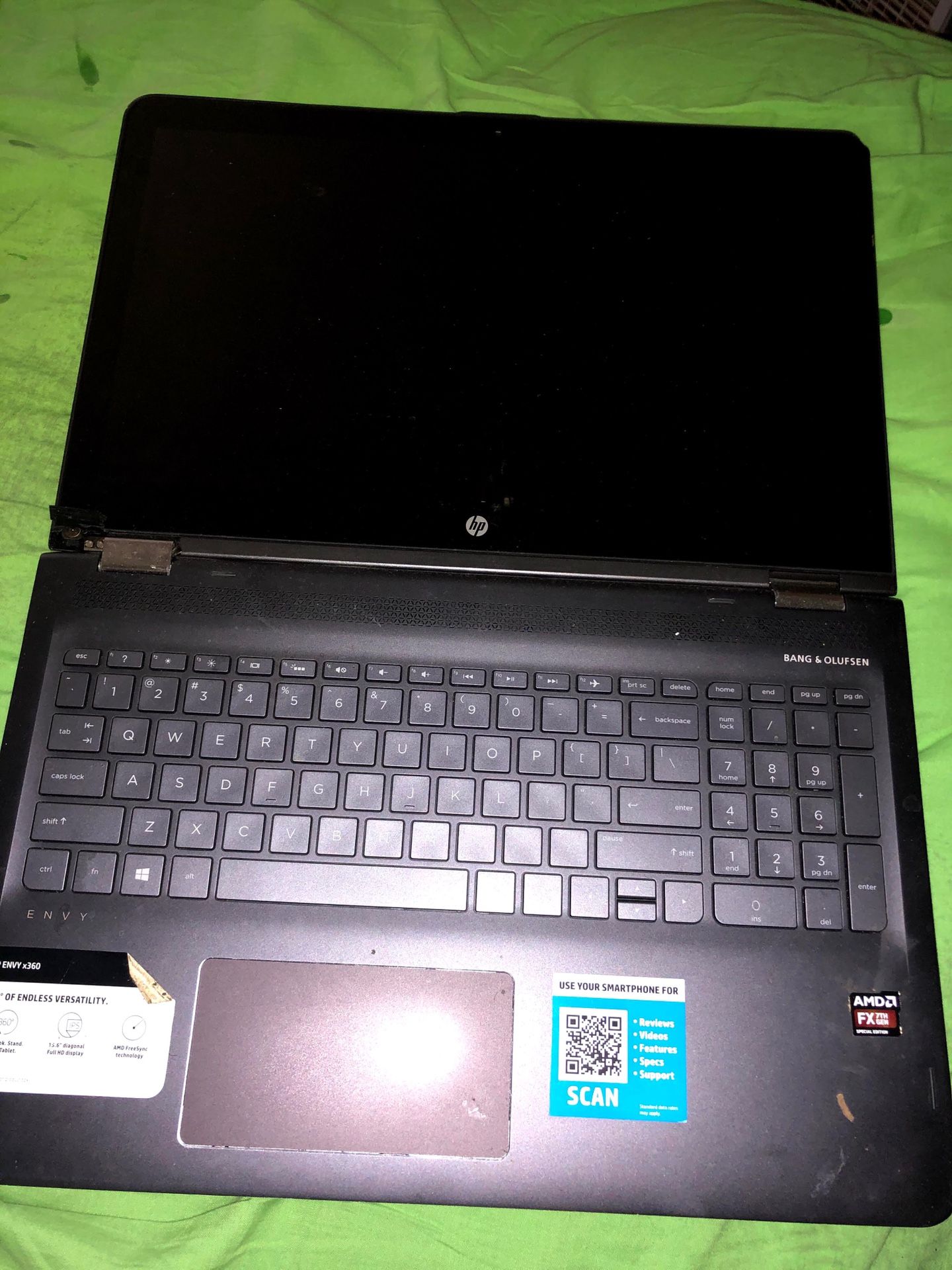 BROKEN HP FLEXIBLE LAPTOP