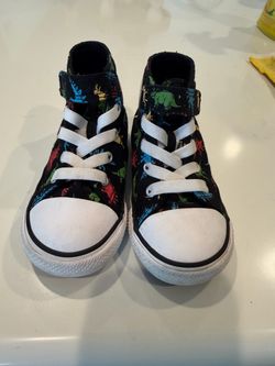 Kids Converse Dinosaur High Top, size 8