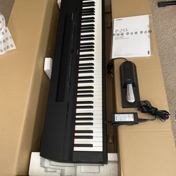 Yamaha electric piano P-255