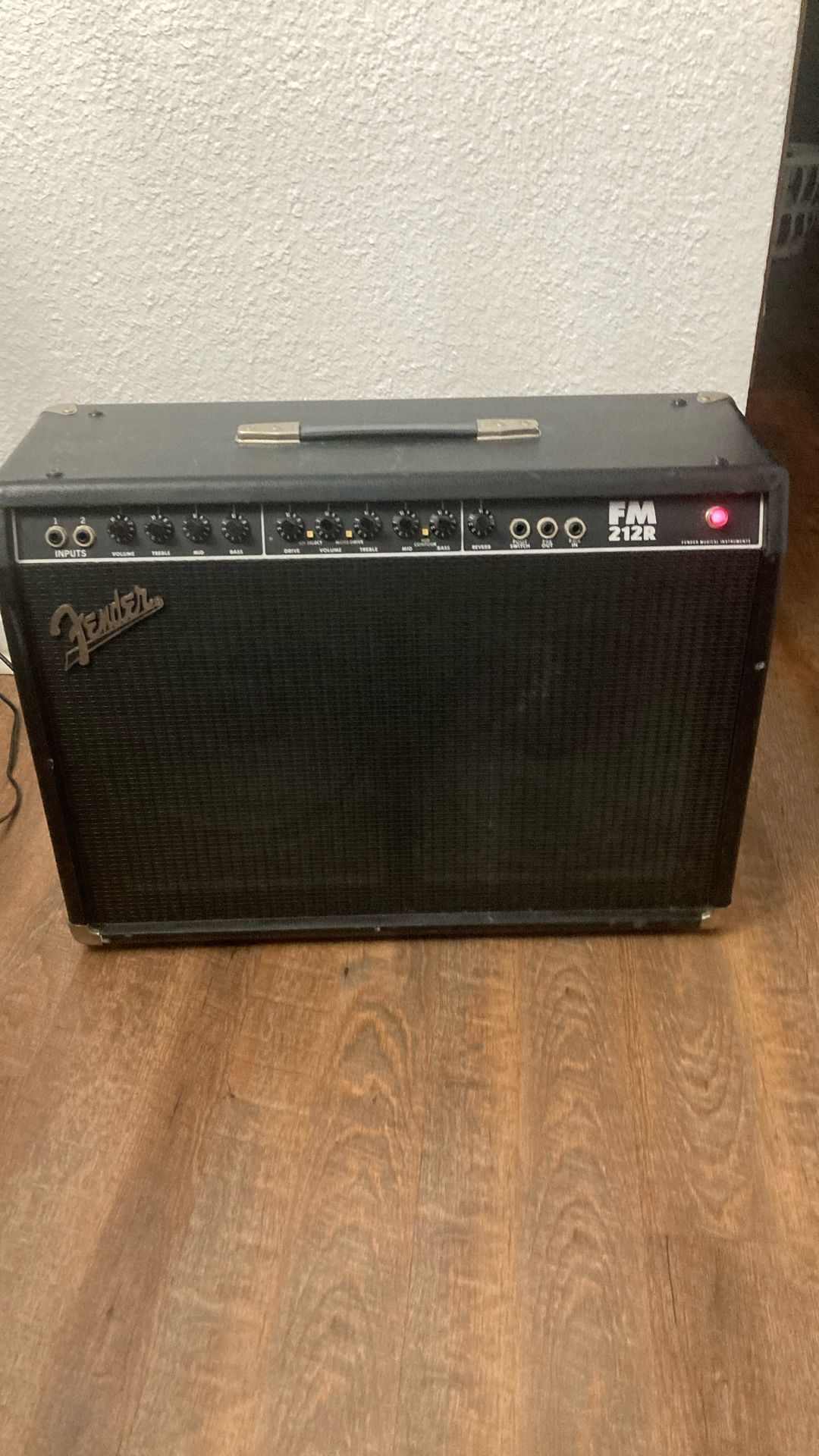 Fender FM212R Amplifier