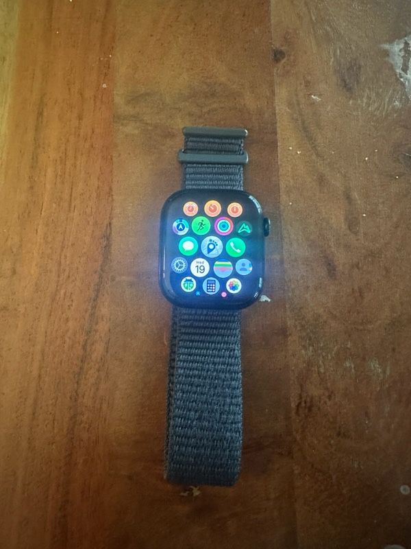 Apple Watch Series 10 (GPS 46mm Case) Like New