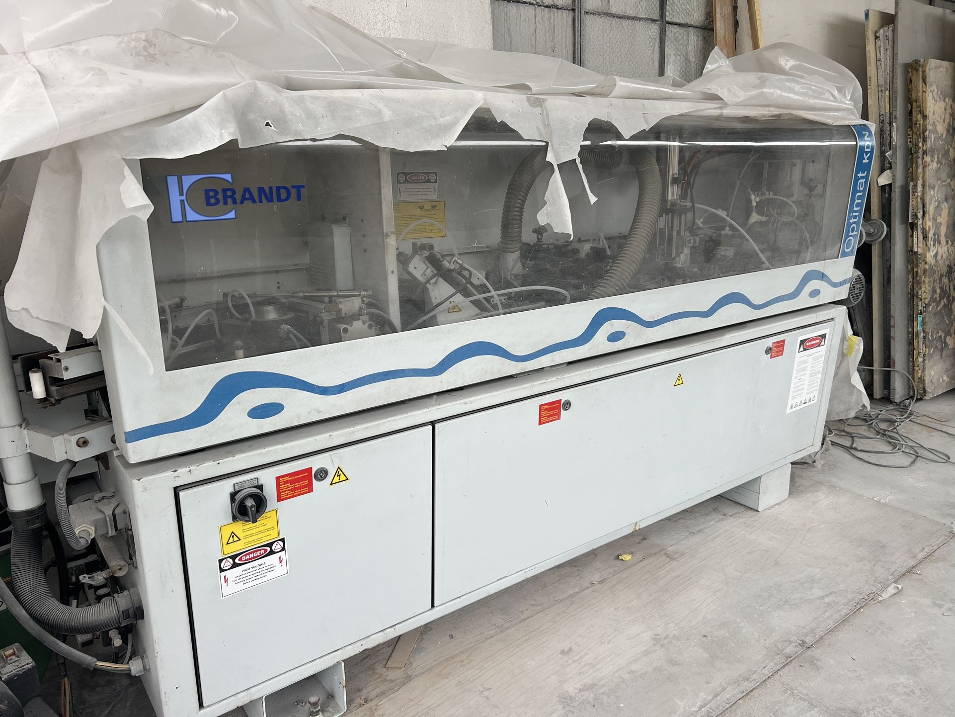 Brandt Edgebander Optimat KDN 350C. It is in good condition.