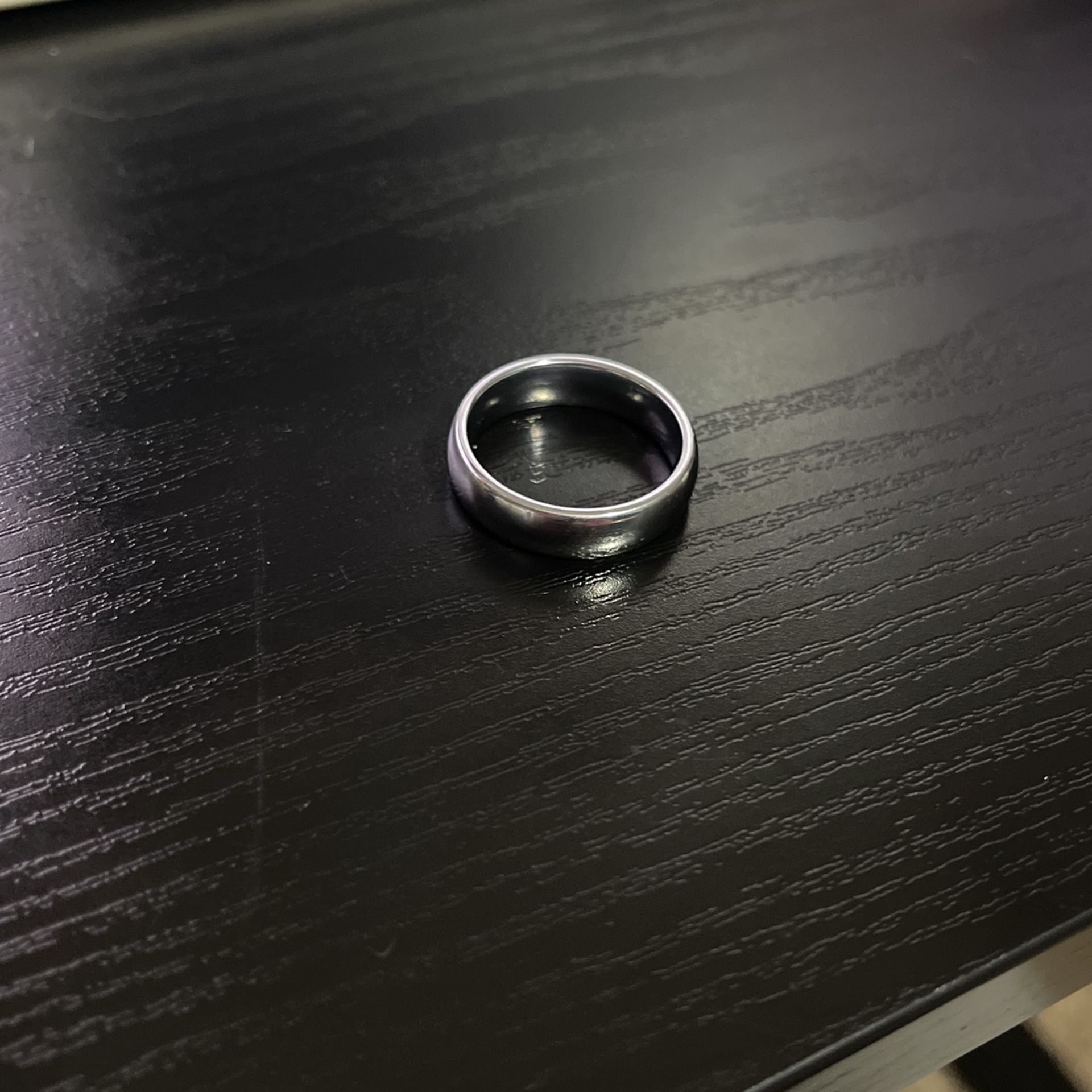 ArtCarved Men’s Tungsten Carbide Ring