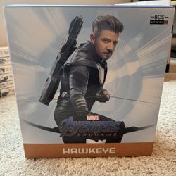 Hawkeye Statue Iron Studios Exclusive