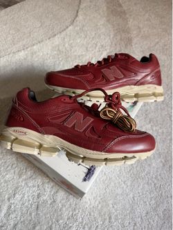 Size 10 Kith New Balance 2011 Redwood