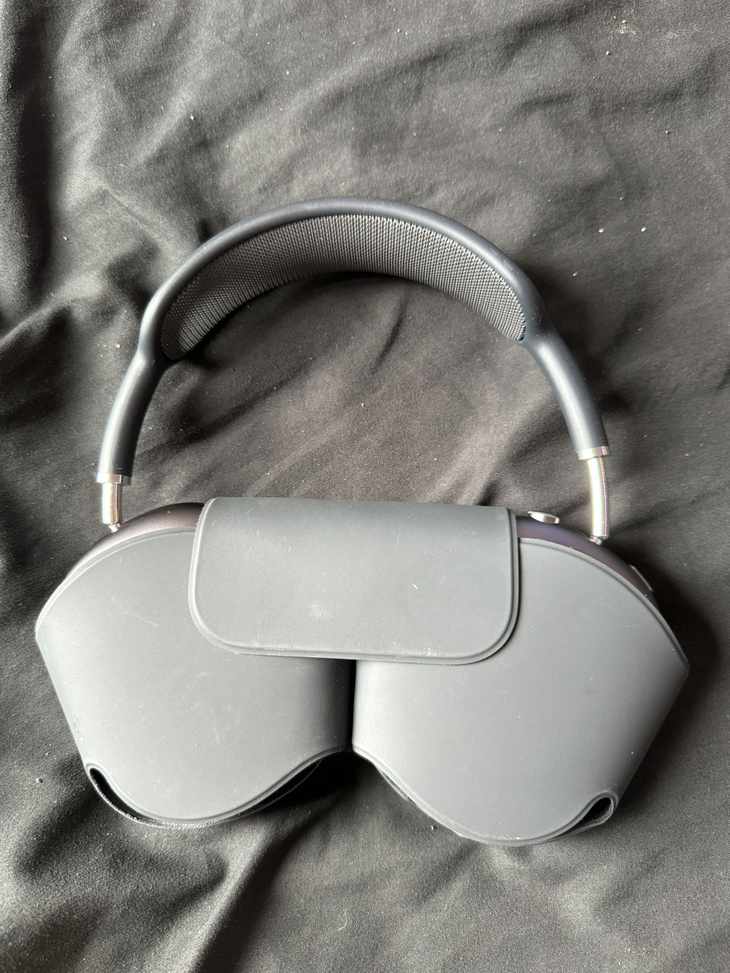 AirPods Max