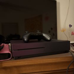 Xbox One S Fortnite Battle Royale Special Edition 1TB Console Microsoft