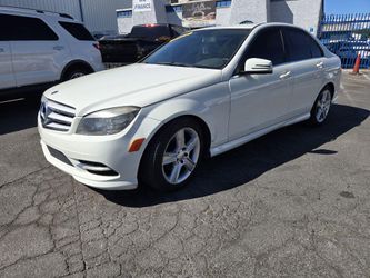 2011 Mercedes-Benz C 300