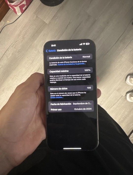 iPhone 16 Pro Max 