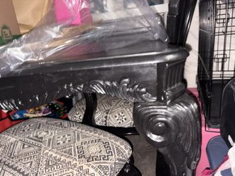 Black Table