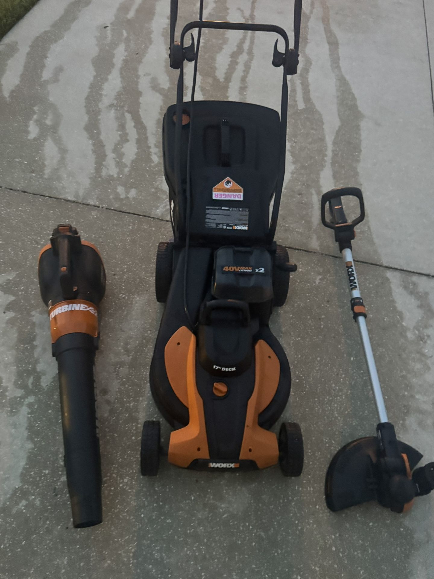 Meet Tyson – the ultimate 3-piece cordless yard tool set