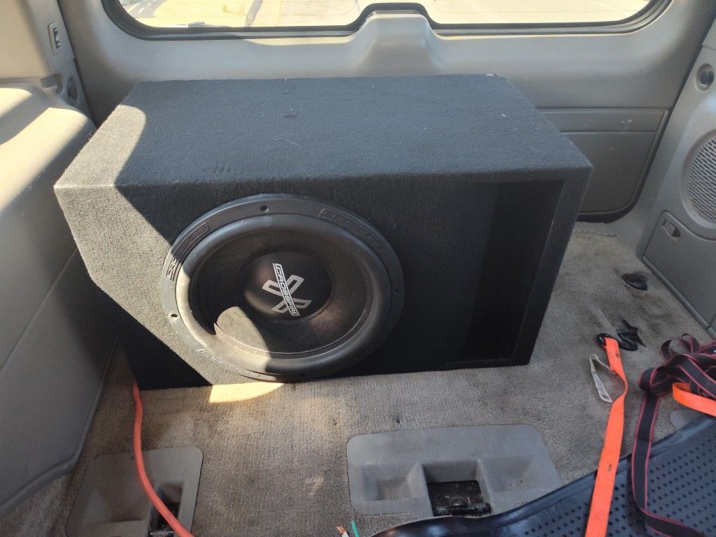 15" Sub And Box 