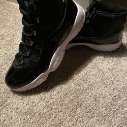 Jordan 11 25th Anniversary 