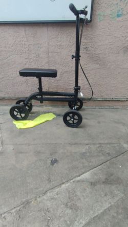 Black Knee Scooter Walker with Hand Brakes