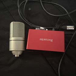Focusrite Solo 3rd Generation + MXL 990 Condenser mic