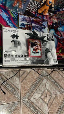 BANDAI Dragon Ball Super Limited Edition 04 Son Goku Card Sleeves