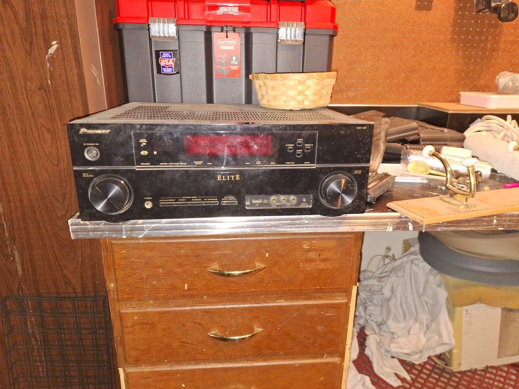 Pioneer Vsx-30 Surround Sound System