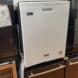 Maytag Dishwasher ( Open Box )