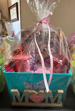 Mothers Day Baskets