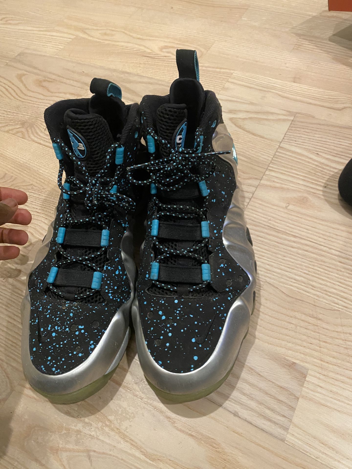 Nike Barkley Posite Max Metallic Silver Gamma Blue size