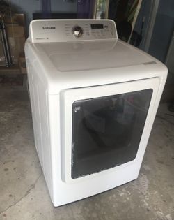 Samsung Dryer- 220v