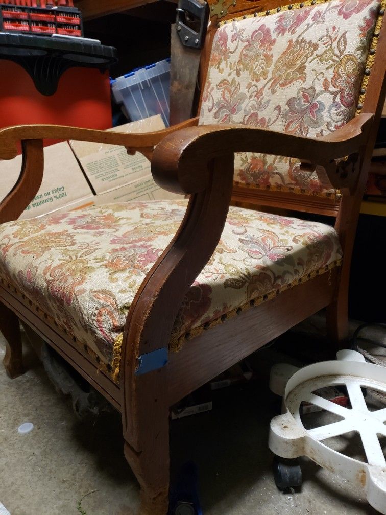 Old Victorian Style Chair. Very Comfy