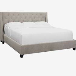 Queen Size Bed And Boxspring 