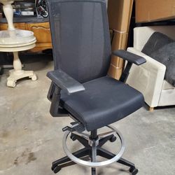 Aveya Black Ergonomic Drafting Chair