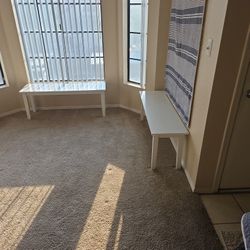 2 Cute Tables 