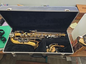 Bundy II Alto Saxophone, Great Condition!
