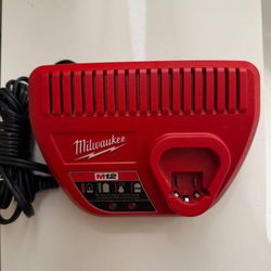 Milwaukee Genuine OEM 48-59-2401 M12 Lithium Ion 12 Volt Battery Charger