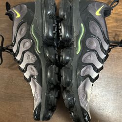 Nike Air Vapormax Plus ‘neon 95’