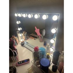 Vanity Mirror 