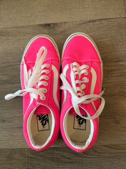 Vans shoes size 6
