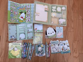 Sanrio Hello Kitty Kuromi My Melody Pochacco Pompompurin Stickers Memo Pad Sticky Notes Pen Mini Notebook Kawaii Set
