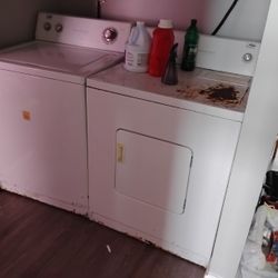 Washer And Dryer 