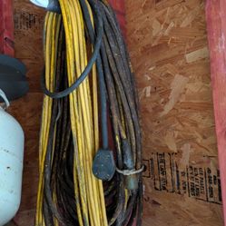2 Heavy Duty Extension Cords And A Pigtail