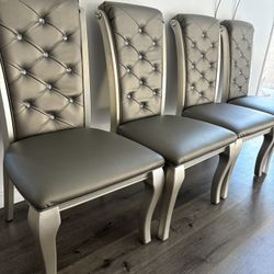 dinning room chairs 