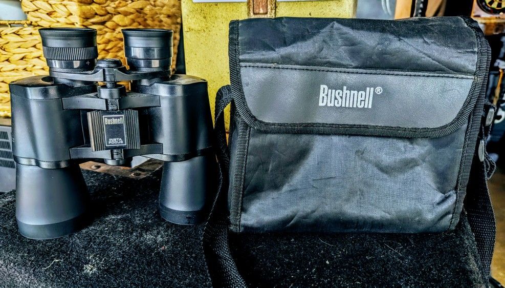 Binoculars 