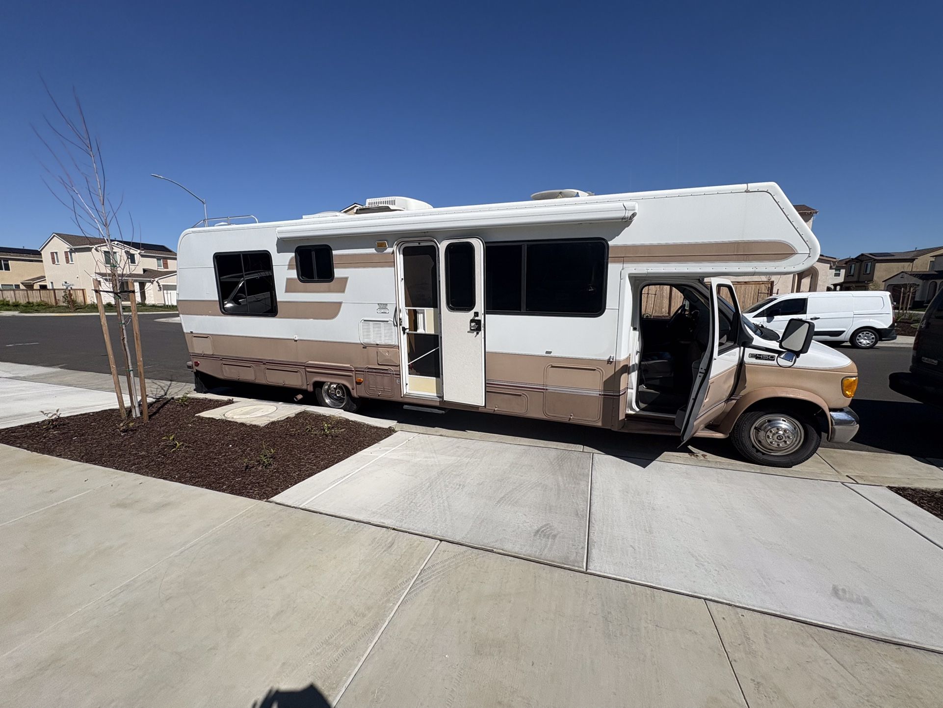RV Camper