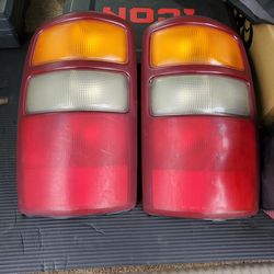 00-06 Chevy Tahoe OEM tail lights