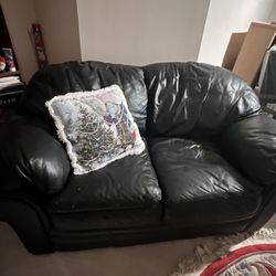 BLACK LEATHER COUCH- Perfect Condition