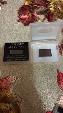 Eyeshadow marykay