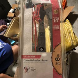 Expandable tree saw 