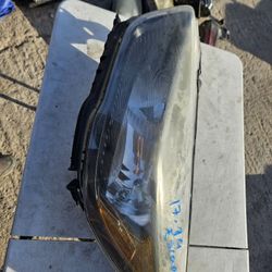 Ford Escape Left Headlight Oem